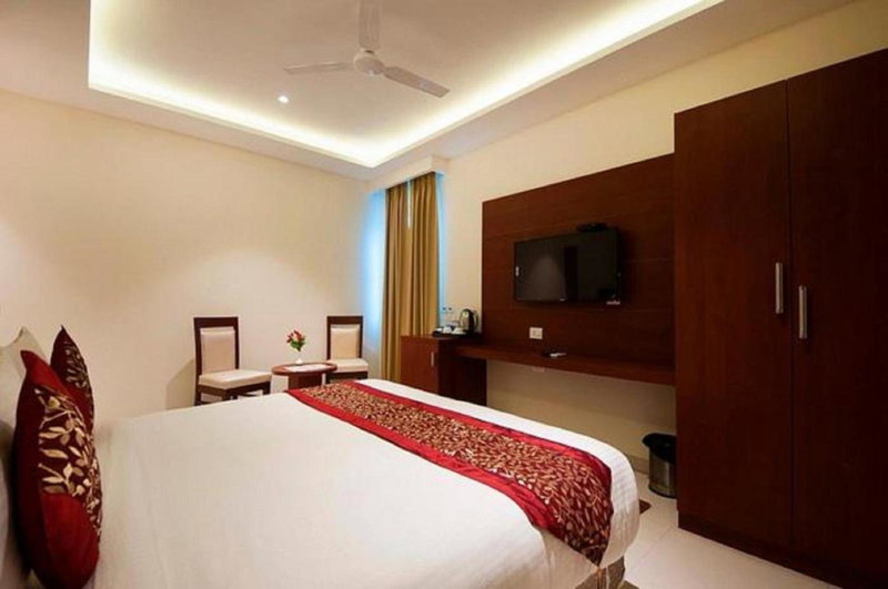 Hotel Z Suites Delhi IGI Airport- FREE Airport Drop, New Delhi, India