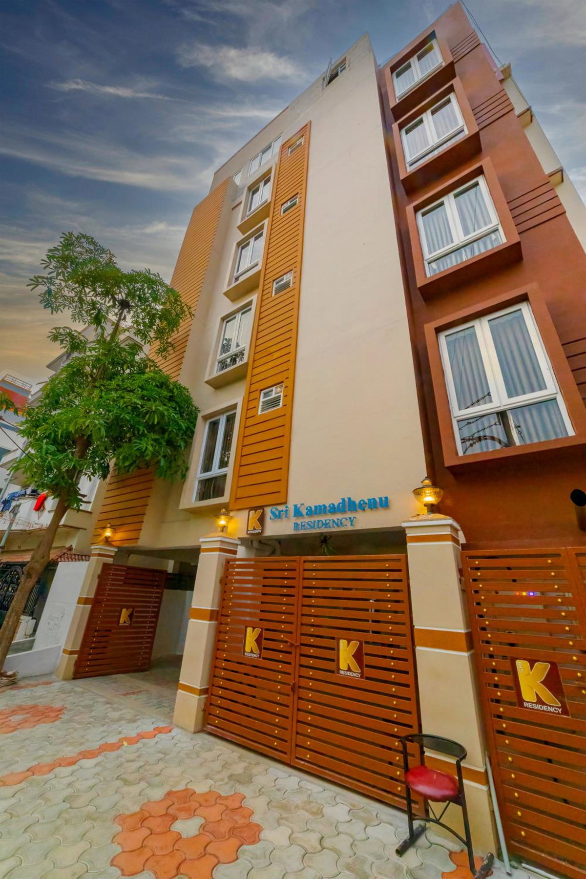Sri K residency, Индия