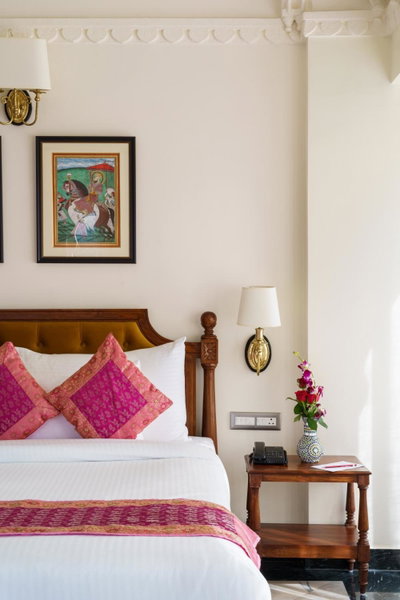 Chunda Haveli - A Heritage Hotel Near City Palace Udaipur, Udaipur, India