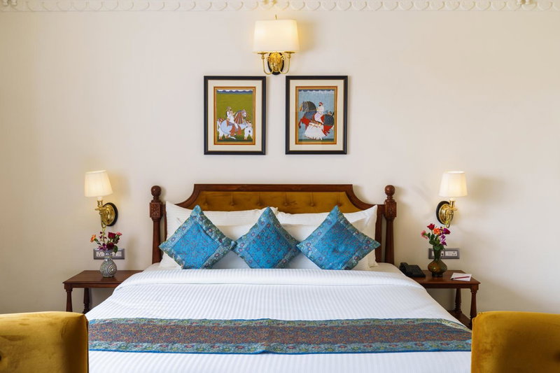Chunda Haveli - A Heritage Hotel Near City Palace Udaipur, Udaipur, India