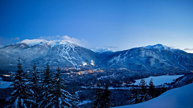 R & R Retreat Luxury Condo, Whistler, Canada