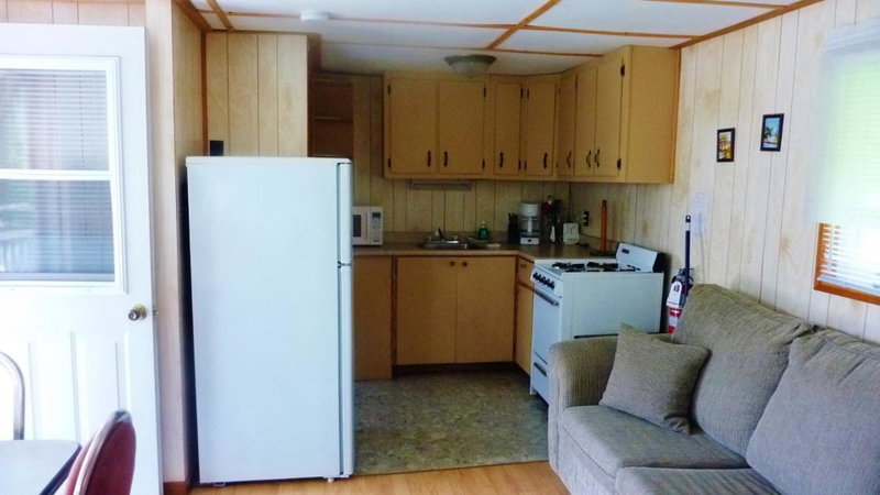 Silver Springs Cottage Resort, Harcourt, Canada