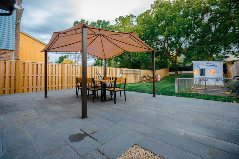 Cosy 3-Bedroom Home in Quiet Cul-de-Sac., Pickering, Canada