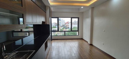 House for rent in Hanoi, Vietnam · Thanh Xuan District · 1 room, 1 bath