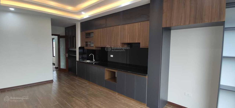 House for rent in Hanoi, Vietnam · Thanh Xuan District · 1 room, 1 bath