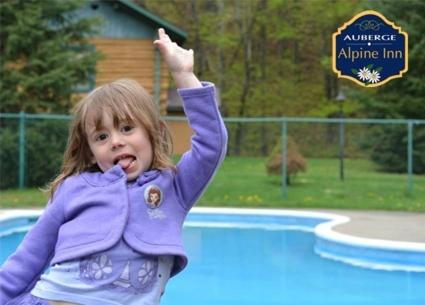 Auberge Alpine Inn, Sainte-Adèle, Canada