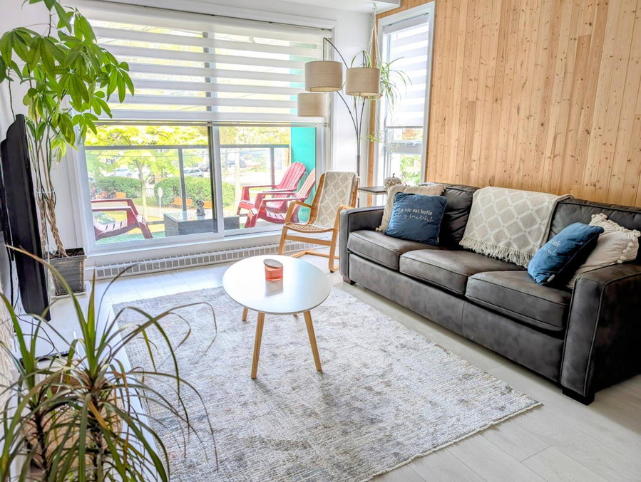 La vie est belle: FREE PARKING, GYM, ROOFTOP TERRACE, Quebec City, Canada
