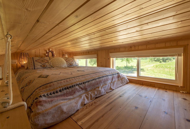 Boho Beaver, Grey Highlands, Canada