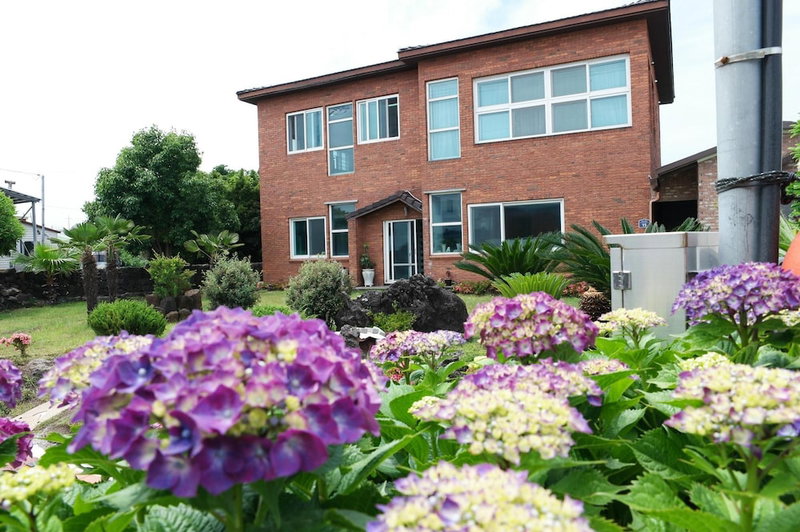 Jeju Ophirhouse Pension, Seogwipo, South Korea