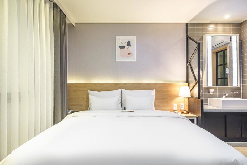 Brown Dot Hotel Angang, Gyeongju, South Korea
