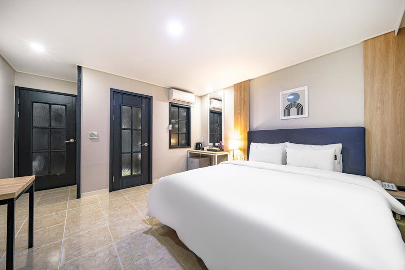Brown Dot Hotel Angang, Gyeongju, South Korea