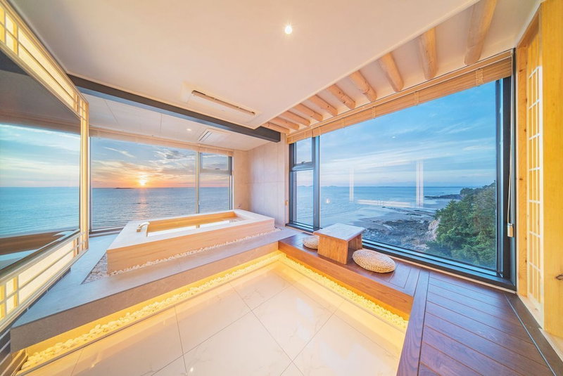 Yeonhwamoon Hotel Byeonsan, Buan, South Korea