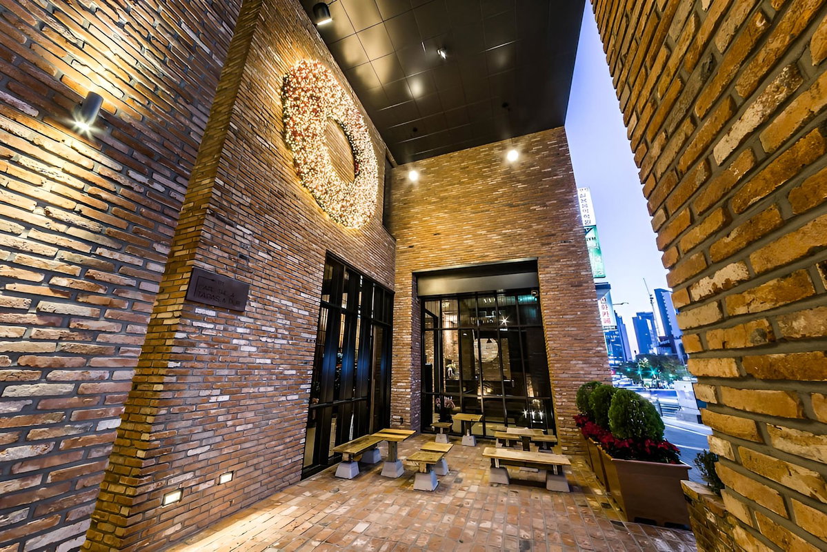 Hotel · Hotel the Artist Dongseon, Seoul
