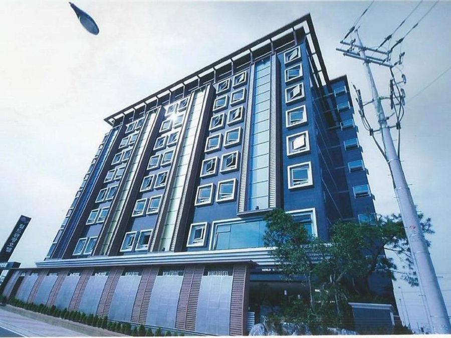 World Tourist Hotel, Maegok, South Korea