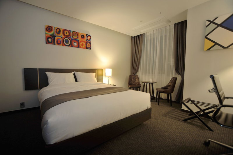 Yongin Central CO'OP Hotel, Yongin, South Korea