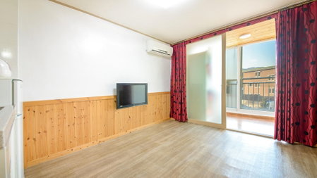 Samcheok sky Pension, Samcheok, South Korea