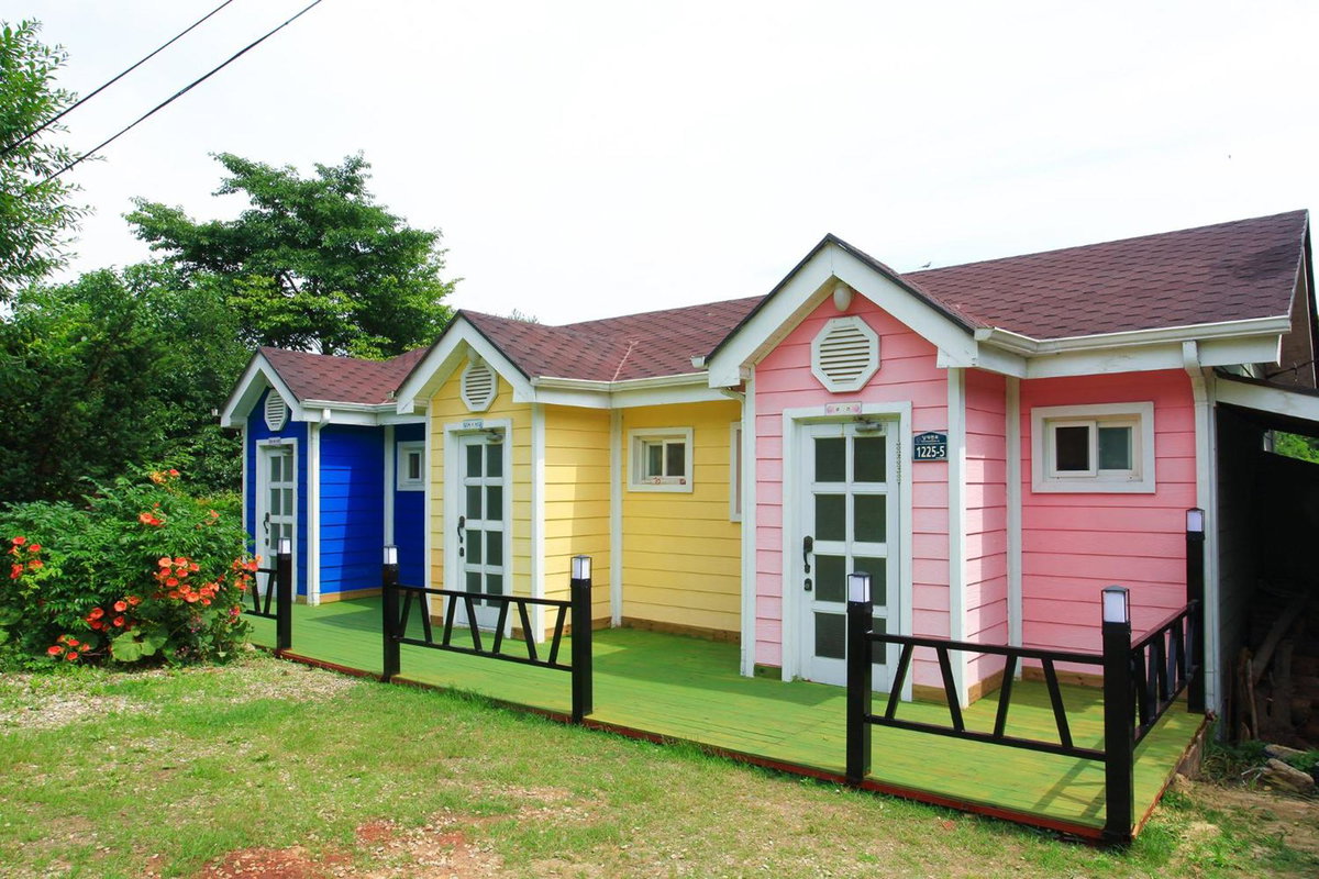 Yangyang Pulbit Pension, South Korea