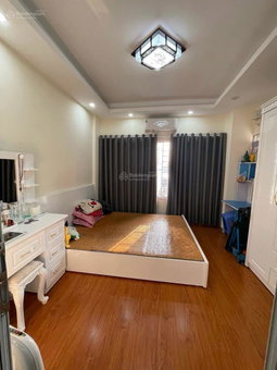 House for rent in Hanoi, Vietnam · Hoang Mai District · 1 room, 1 bath