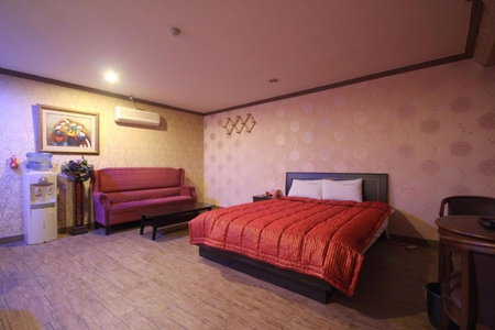 Shine Motel, Busan, South Korea