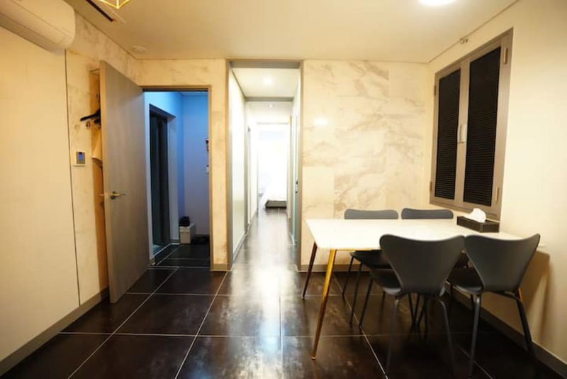 sinchon Y hotel, Seoul, South Korea