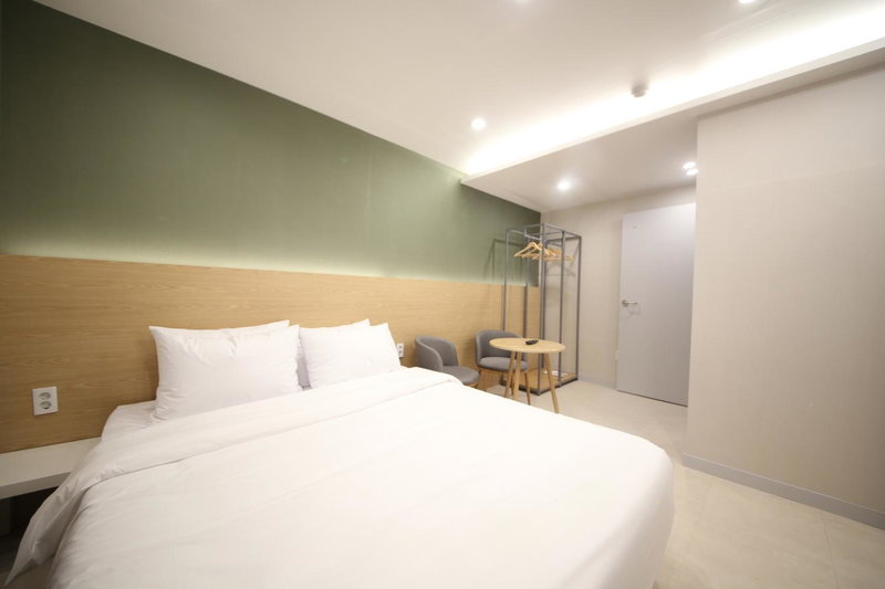 Calm Rest Hotel Masan, Changwon, South Korea