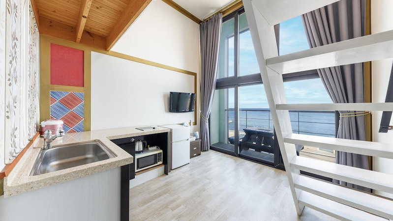 Youngduk Cube Pension, Yeongdeok, South Korea