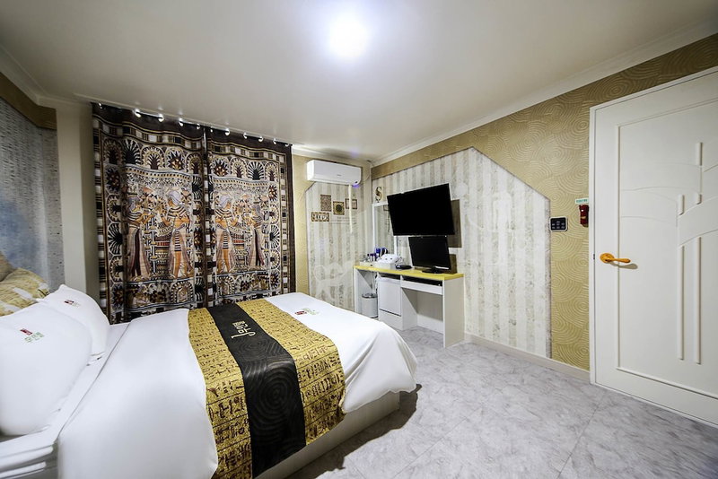 Brown-Dot Hotel Gwangyang Deokrye, Gwangyang, South Korea