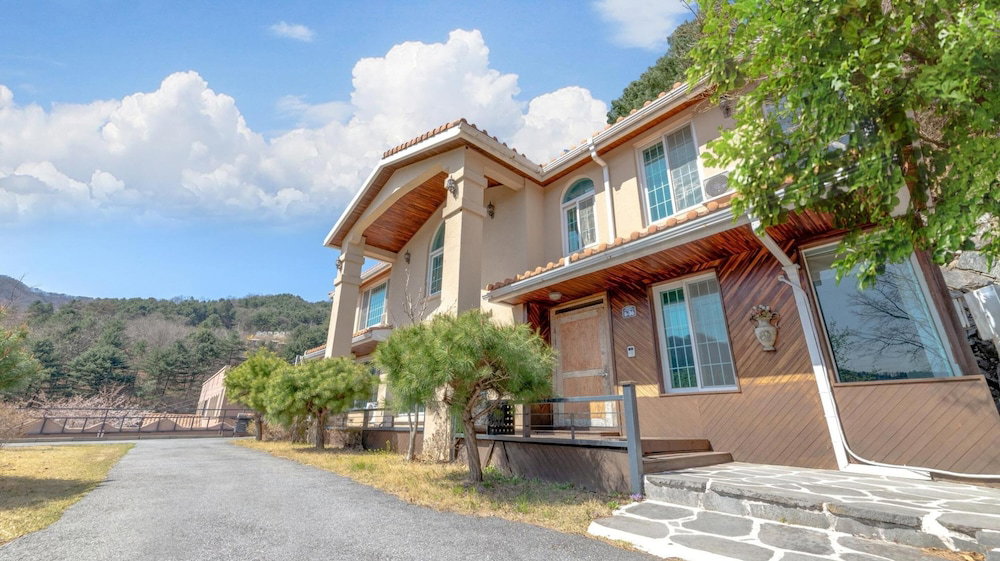 Hotel · Gapyeong Santa Maria Dog-friendly Privat, Gapyeong