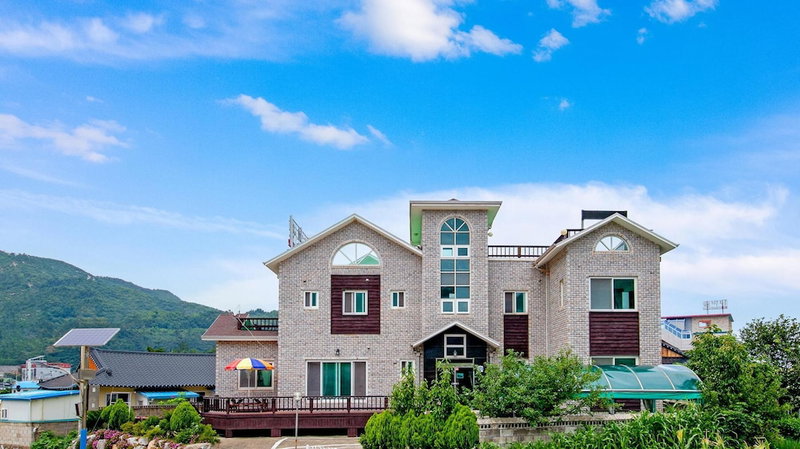 Samcheok Donghae Pension, Samcheok, South Korea