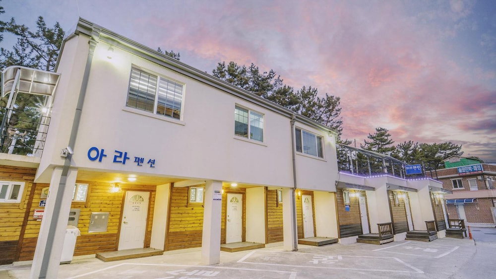 Hotel · Samcheok ara Pension, Samcheok