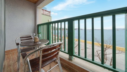 Geoje Beachwhite Pension, Geoje, South Korea