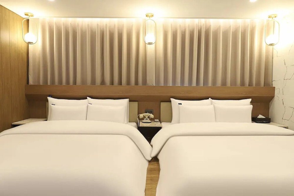 Rosy Hotel, South Korea