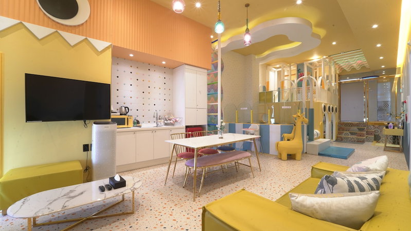 Busan Almond Kids Pool Villa Nampo, Busan, South Korea