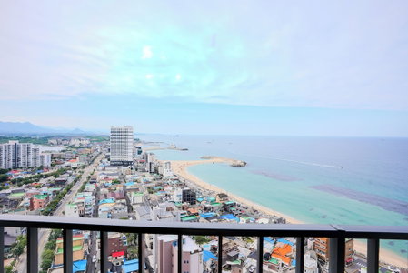 More Than Sokcho Lighthouse Branch, Sokcho, South Korea