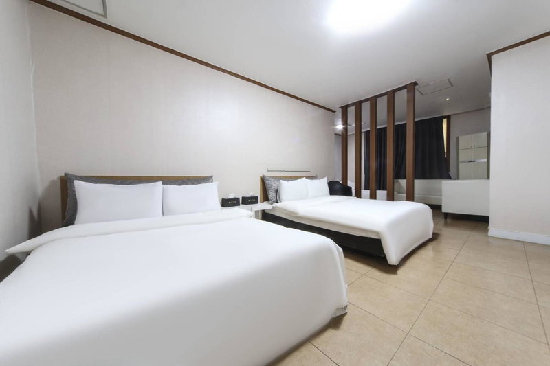 Hotel Lisa, Donghae, South Korea