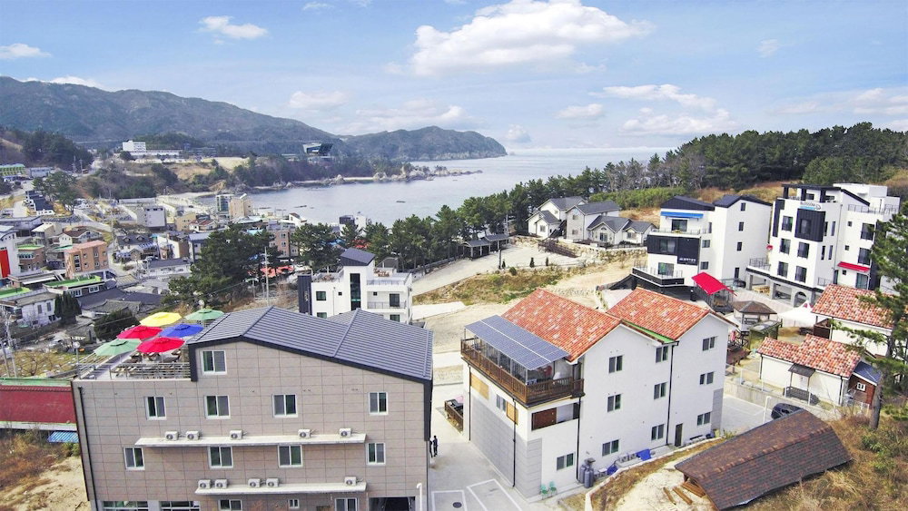 Janghohang J Story Spa Pension, South Korea