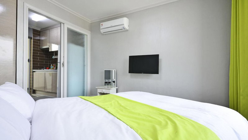 Janghohang J Story Spa Pension, Samcheok, South Korea