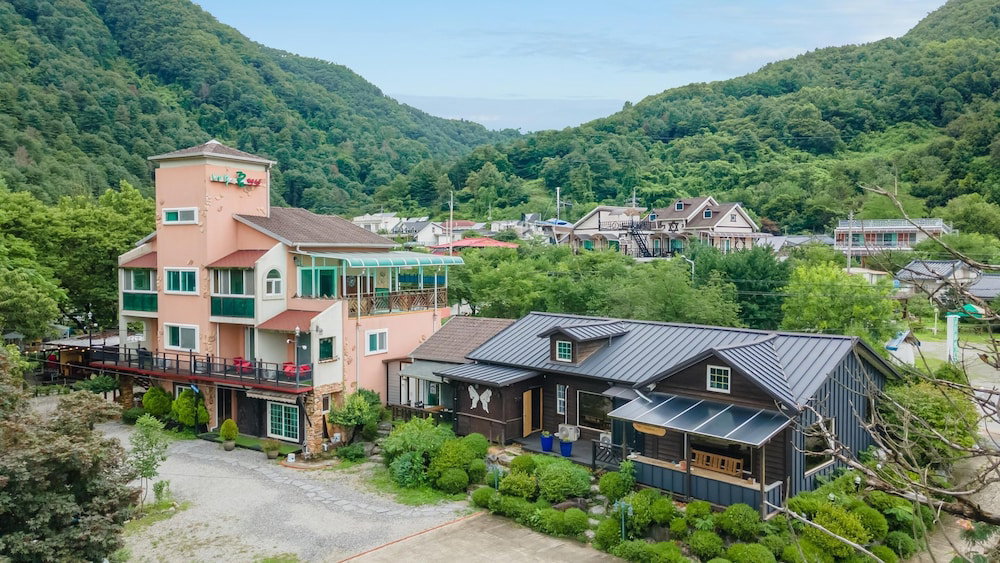 Gapyeong Namueuikkum Pension, South Korea