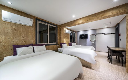 Yeosu Hotel The B, Yeosu, South Korea