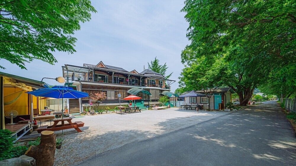 Mare Pension, South Korea