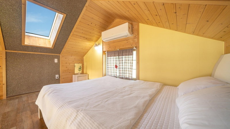 Yeosu Noeul Walk Pet Pension, Yeosu, South Korea