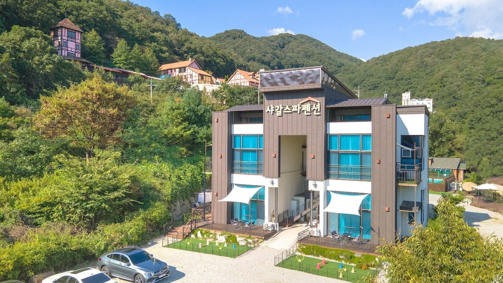 Hotel · Gapyeong Chagall Spa Pension, Gapyeong
