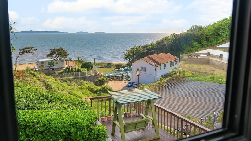 Ganghwa White Stone Pension, Incheon, South Korea