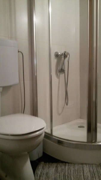 Lira Guest House B&B, Porto, Portugal
