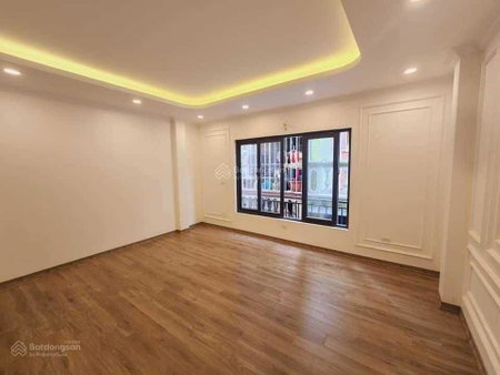 House for rent in Hanoi, Vietnam · Thanh Xuan District · 1 room, 1 bath