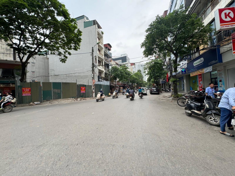 House for rent in Hanoi, Vietnam · Hoang Mai District · 1 room, 1 bath