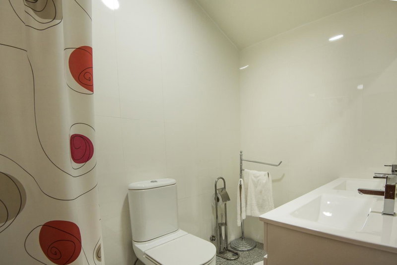 Atlantic Waves Accommodation, Carcavelos, Portugal
