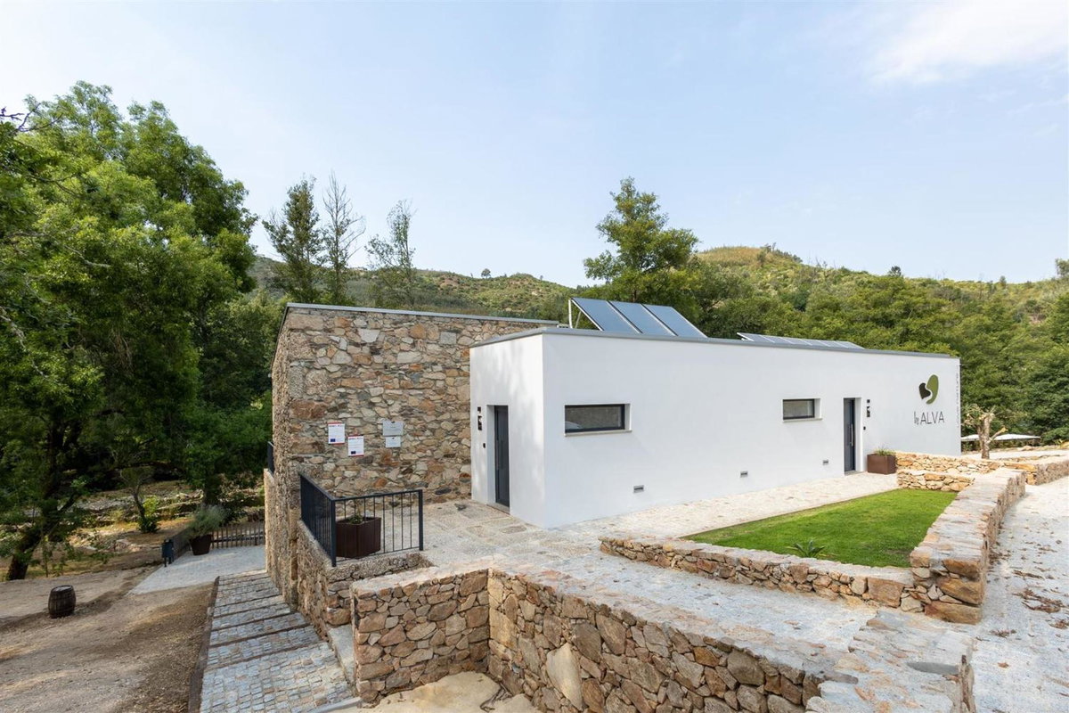 Be Alva, Portugal