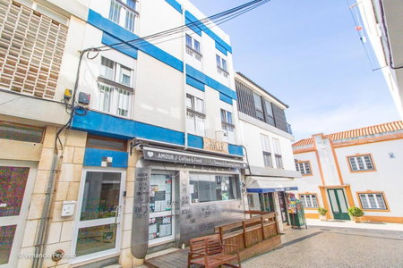 Nesha Ericeira Flats, Ericeira, Portugal