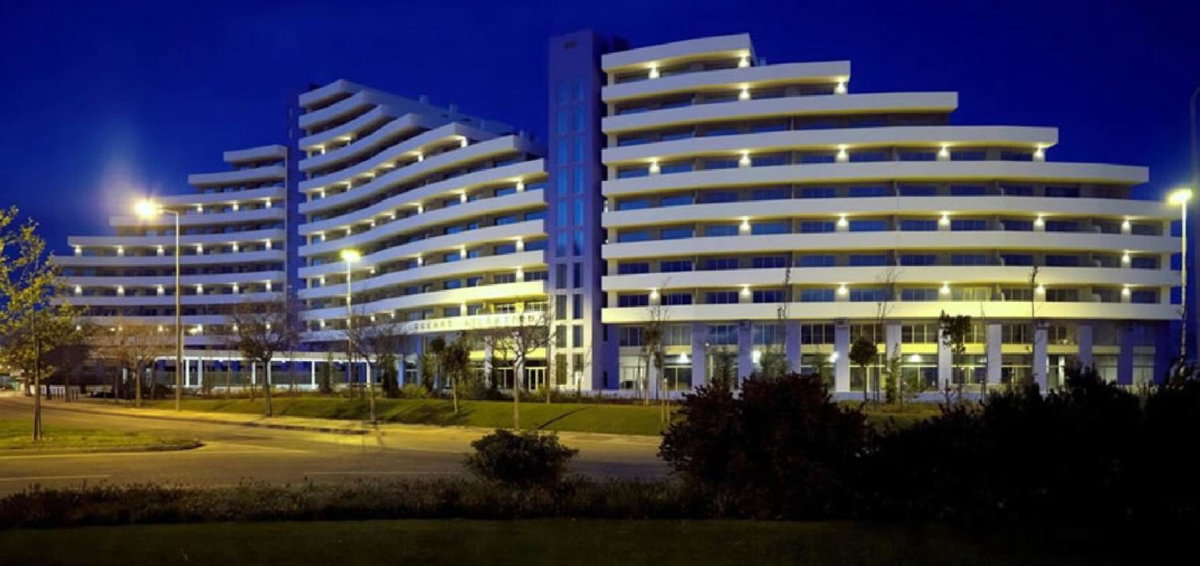 Exclusive Luxury Apartments in Oceano Atlantico Complex, Portugal
